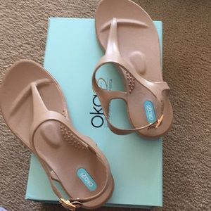 Oka-B sandals